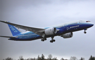 787_First_Flight.jpg